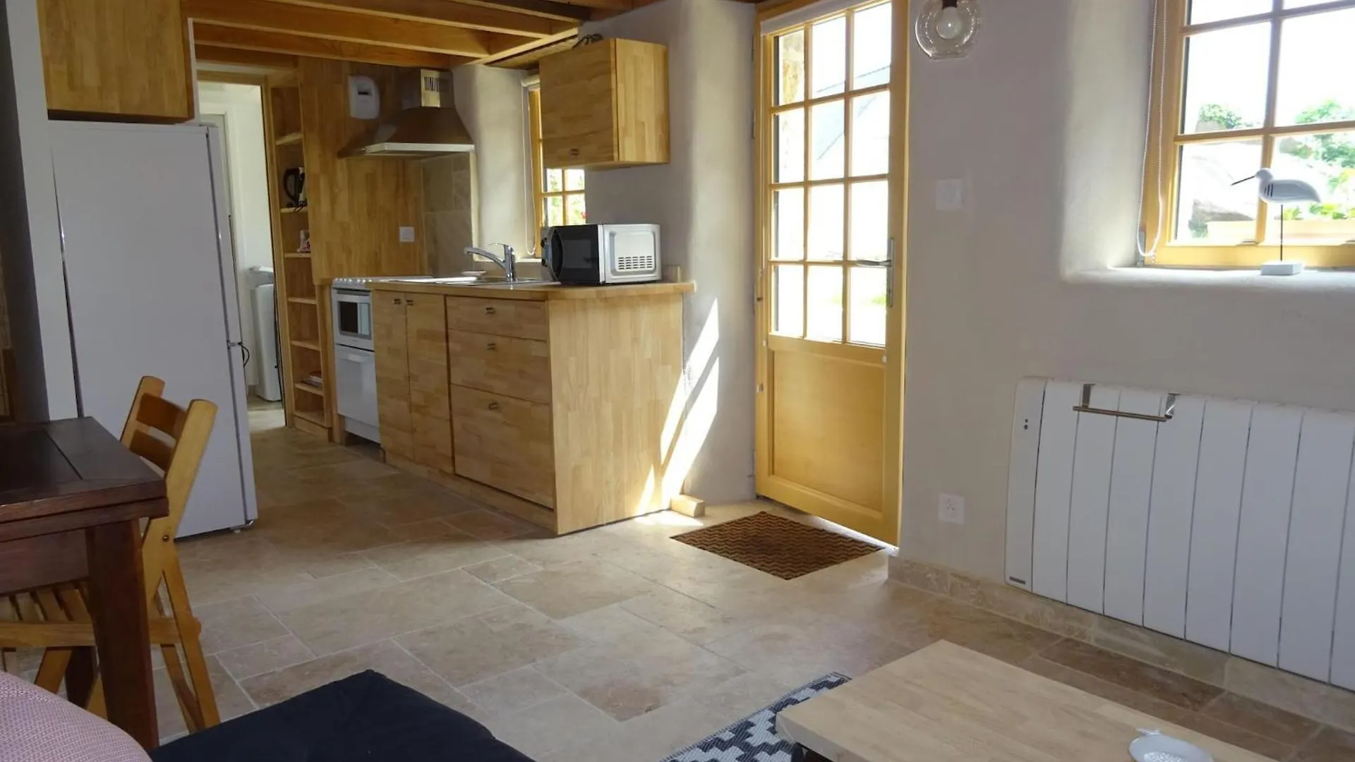 Charming Holiday Home By The Sea In Plougasnou